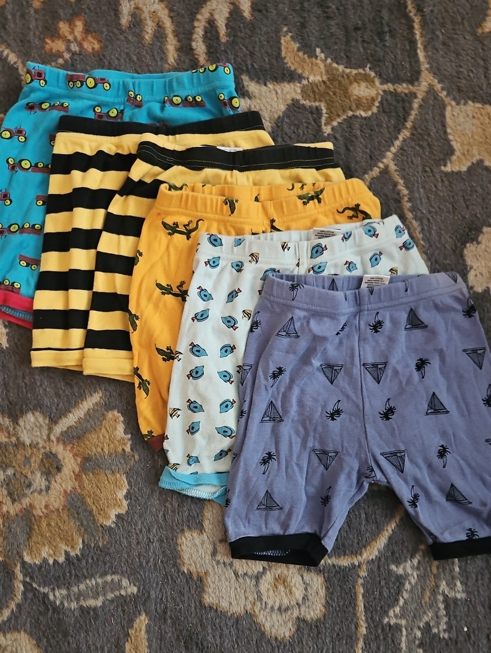 Leveret Pajama Shorts/boxers 4t